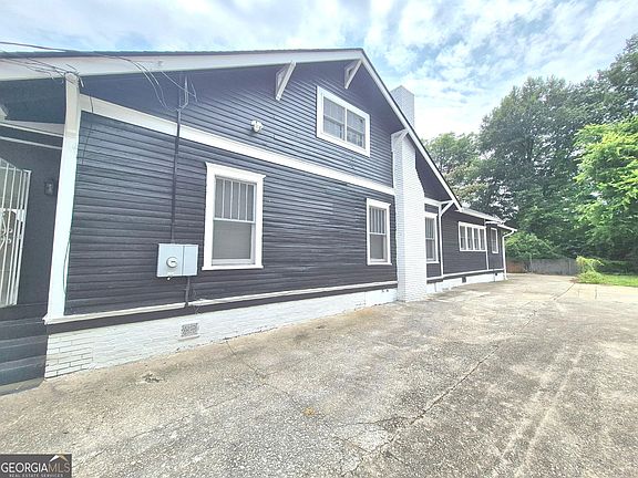 2nd image of 1078 Arlington Ave SW