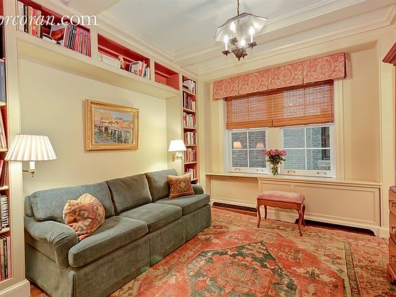 3rd image of 75 Central Park W APT 8A