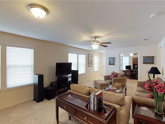 4th image of 3161 Oyster Bay Dr