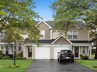 287 Chrisman Dr, Streamwood, IL