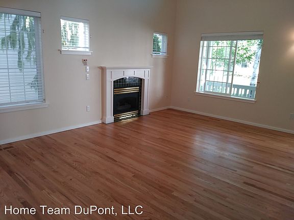 4th image of 1416 Rooklidge St