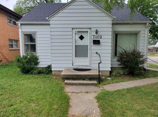 7102 W Congress St, Milwaukee, WI 53218