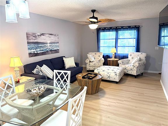 2nd image of 390 301 BOULEVARD W #1B