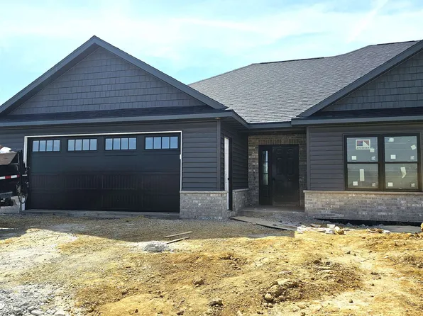 239 Gavin Cir, Peosta, IA 52068