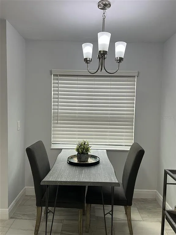 2 bed, 1.0 bath, 756 sqft, $1,850 — Photo 3