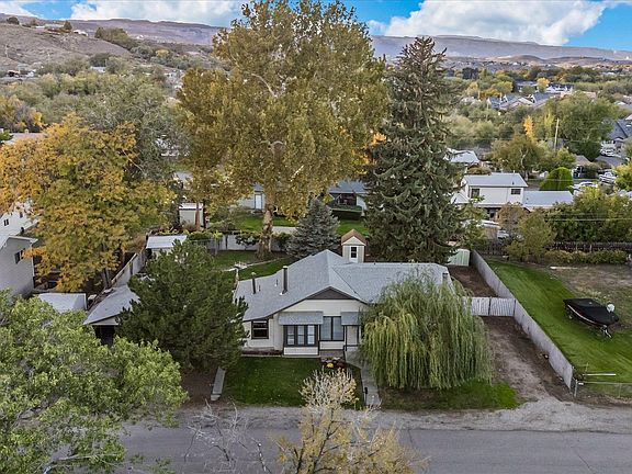 5th image of 245 Talbott Dr