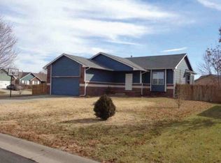 2315 E Eastridge St, Goddard, KS 67052
