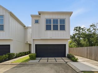 1902 Hollister Spruce Ln, Houston, TX 77080
