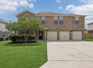 509 Chapel Bnd, New Braunfels, TX 78130