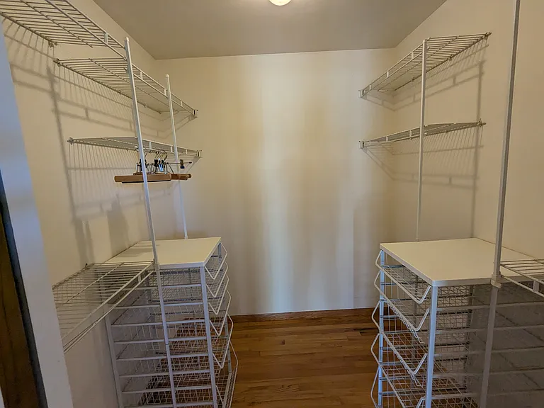 917 High St — Photo 11