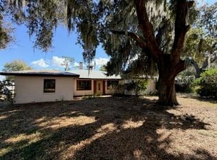 30 Placid Oaks Dr, Lake Placid, FL 33852