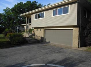 4792 Hunsberger Ave NE, Grand rapids, MI 49525