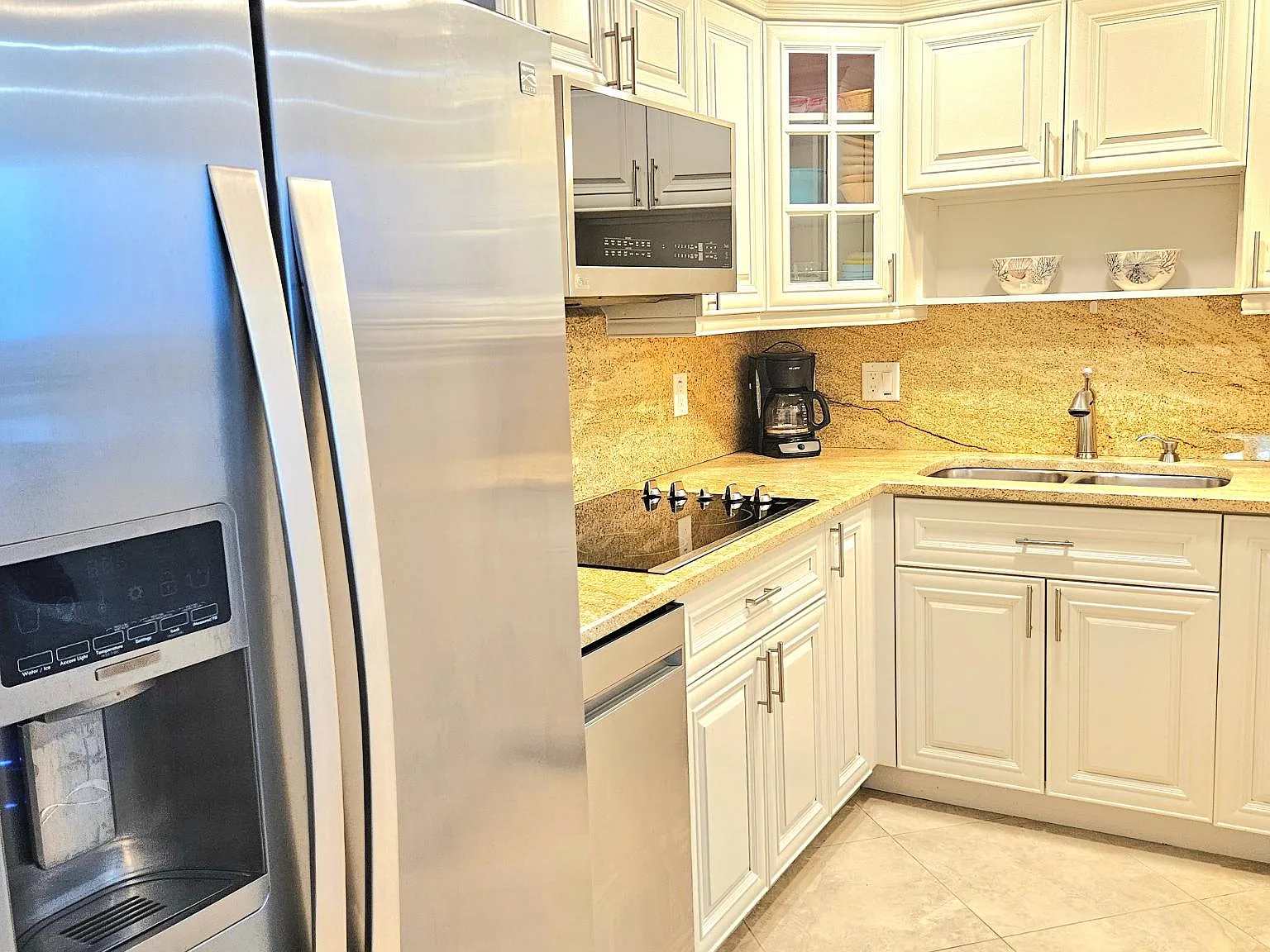 1 bed, 1.5 bath, $2,279 — Photo 4