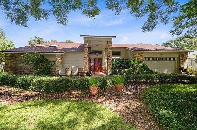 1st image of 605 Crystal Grove Blvd