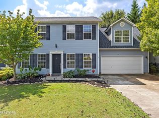 2008 Cartmill Dr, Powell, TN 37849