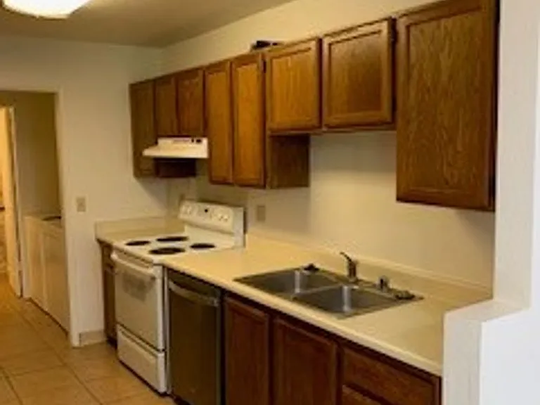 2069 California Ave #17C — Photo 8