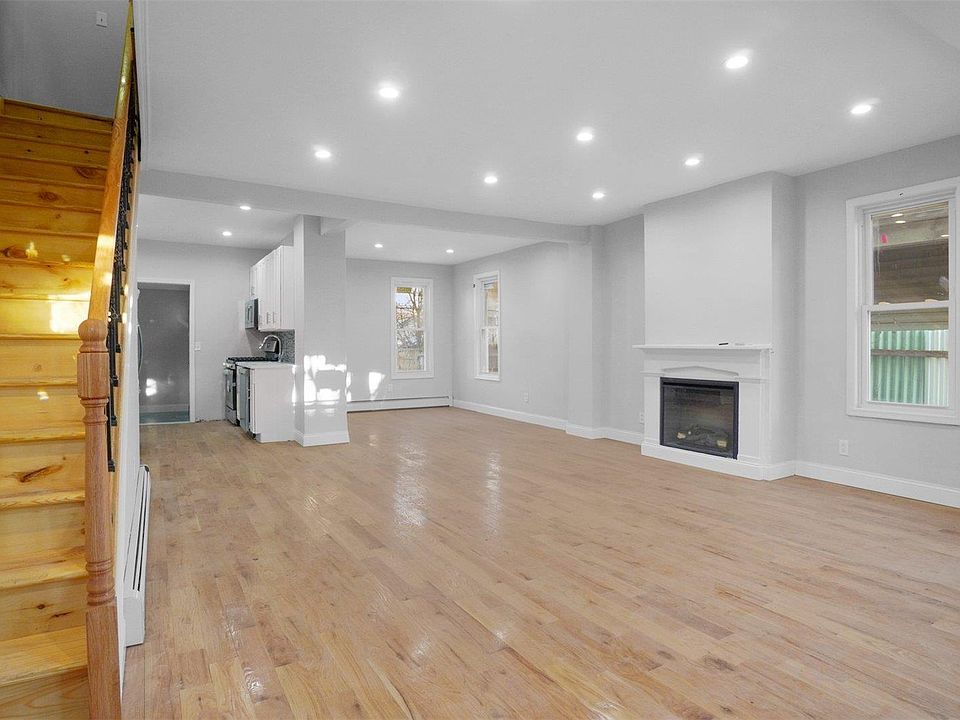 1st image of 95-33 109th Street