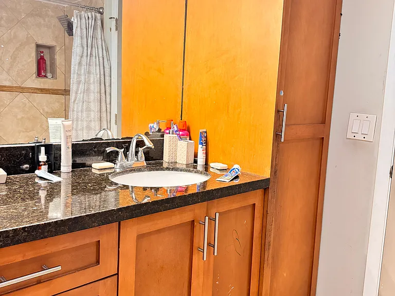 16450 Miami Dr #103 — Photo 9