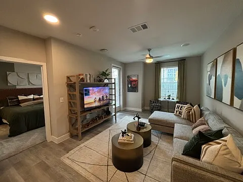 Hunter Rd, San Marcos — Photo 3