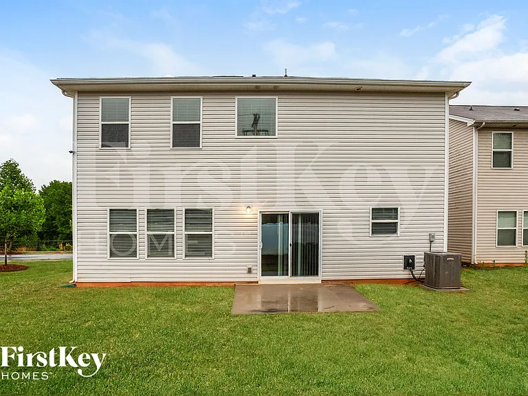 9006 Evans Woods Dr — Photo 18