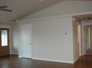 953 SW Harvest Dr, Grants Pass, OR 97527