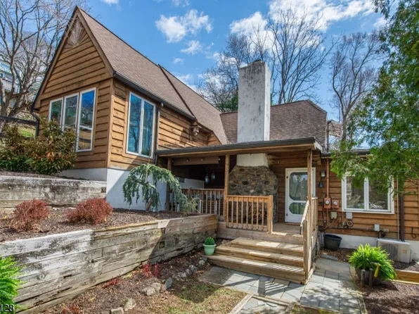 51 W Shore Trl, Sparta Twp., NJ 07871