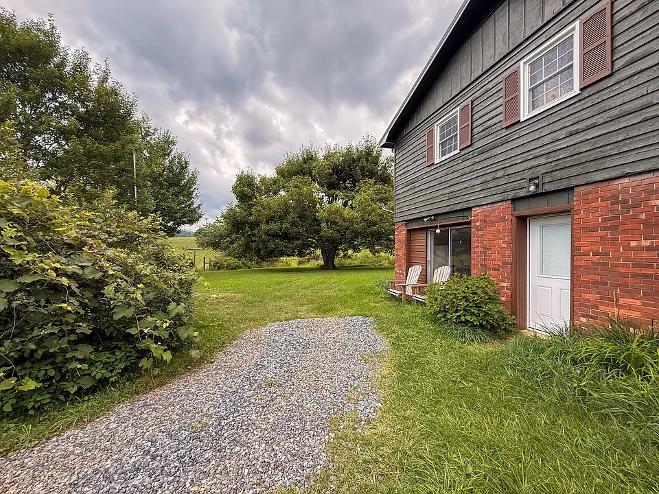 1688 Nettle Knob Rd #A