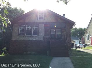 1216 N 52nd St, Omaha, NE 68132