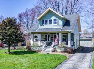 4070 W 220th St, Fairview Park, OH 44126