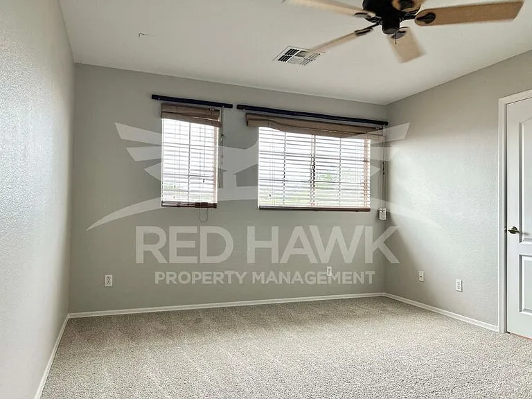 16036 N 11th Ave #1073 — Photo 11