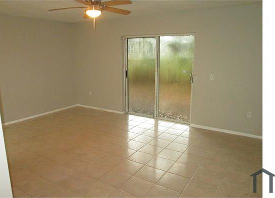2nd image of 2419 Woody Trace Ln