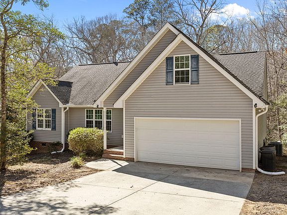 2nd image of 5049 Bluebird Dr