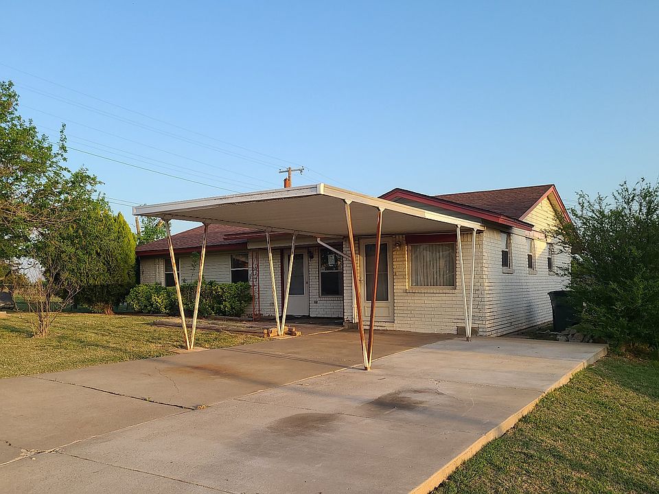 2nd image of 2302 SW Douglas Ave