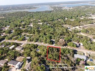 416 Deer Meadows Dr, Canyon Lake, TX 78133