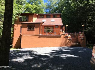 22 Gemini Cir, Lake Ariel, PA 18436