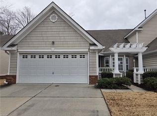 125 Lands End Ln, Carrollton, VA 23314