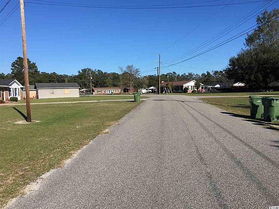 5th image of 427 Lynwood Dr