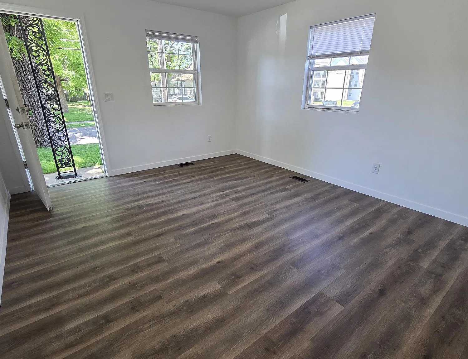 649 South Avenue — Photo 4