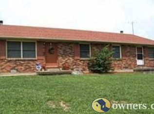 8356 Happy Valley Rd, Cave City, KY 42127