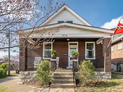 3714 Blow St, Saint Louis, MO, 63116