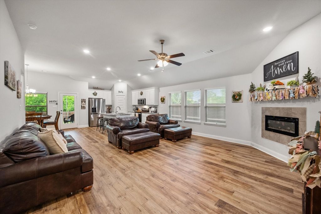 Apartment in Corsicana, Navarro - View 5