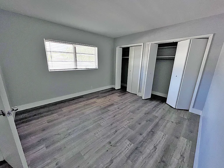 312 NE 15th Ave — Photo 7