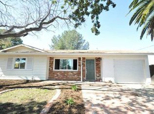 8620 Matterhorn Dr, Santee, CA 92071