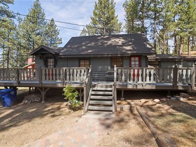 459 Edgemoor Rd, Big Bear Lake, CA, 92315