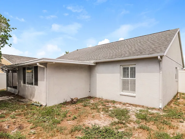 10402 Barnett Loop — Photo 16