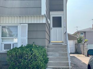 74 Wolverine St, Staten Island, NY 10306