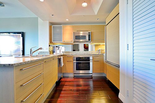 3rd image of 322 Karen Ave Unit 1204
