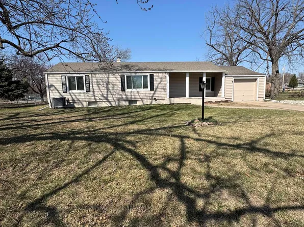 8302 Western Ave, Omaha, NE 68114