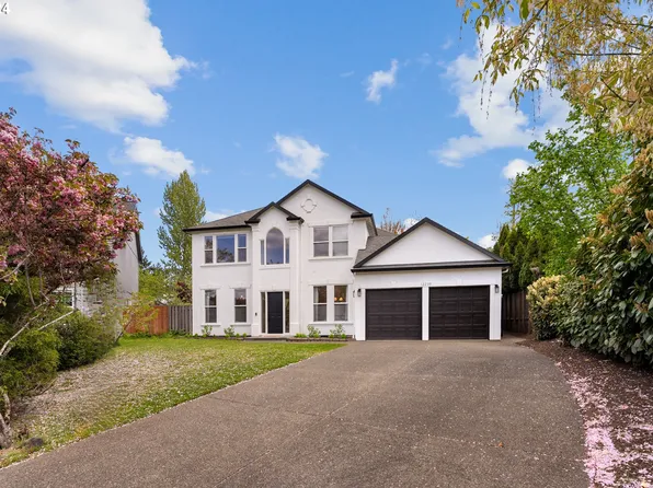 12239 SE Mountain Sun Dr, Clackamas, OR 97015