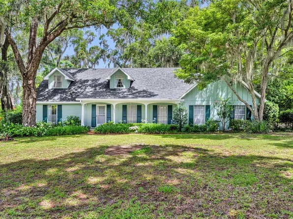 1841 Normandy Dr, Mount Dora, FL 32757